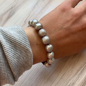 Pearl & leather bracelet